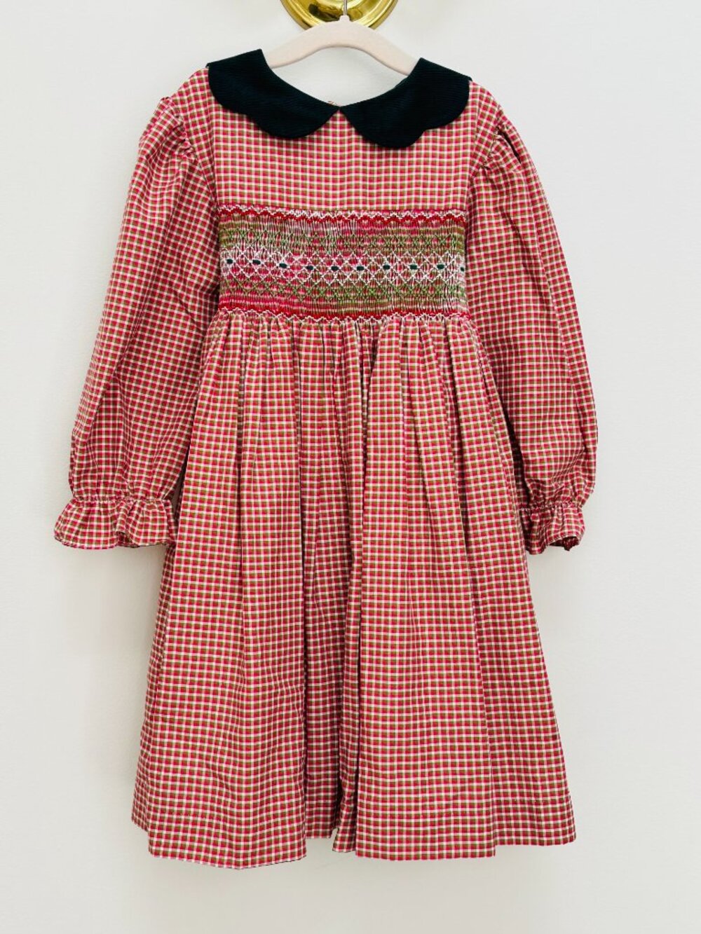 Lallie London Girls Size 5.  Classic Smocked Plaid Dress Heirloom